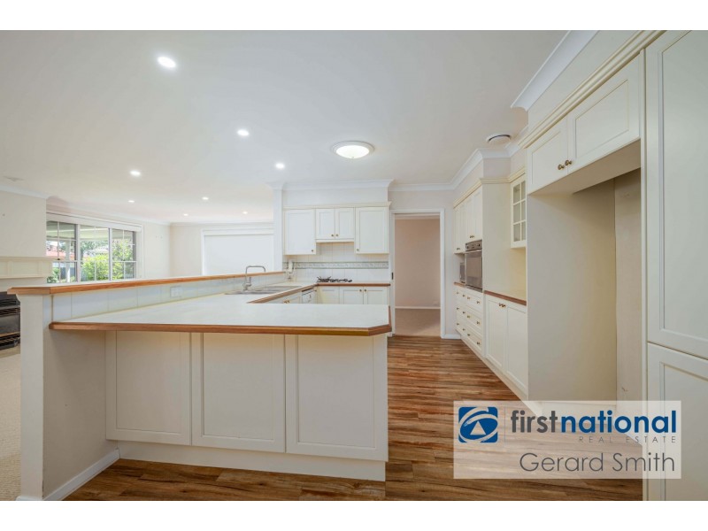 38 King St, Tahmoor NSW 2573