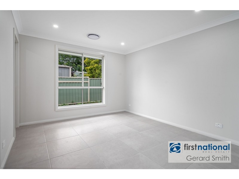 11B North St, Thirlmere NSW 2572