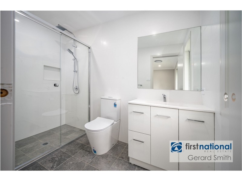 11B North St, Thirlmere NSW 2572