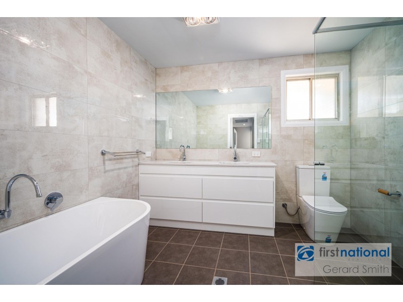 Pheasants Nest NSW 2574