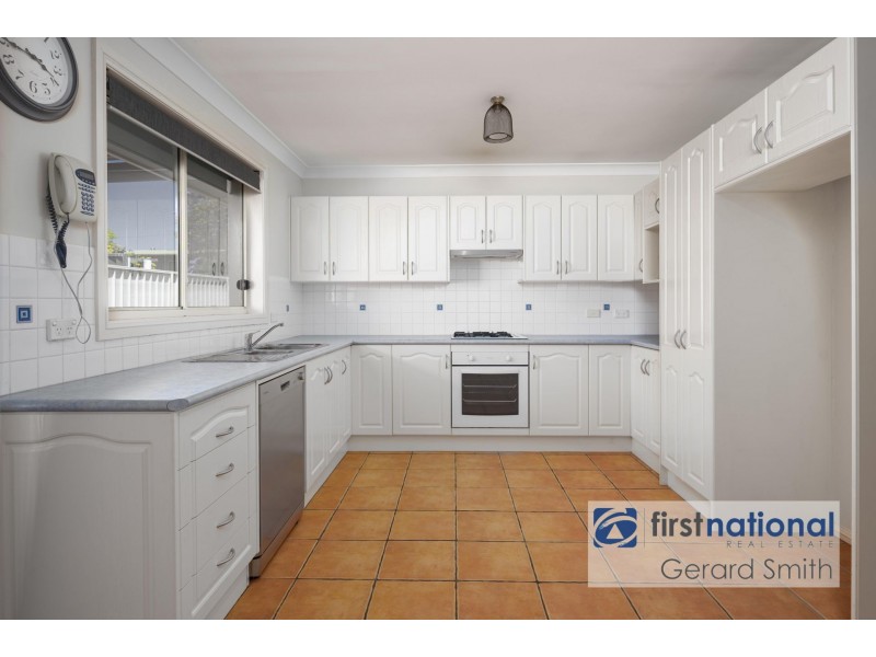 8A Leiha Pl, Tahmoor NSW 2573