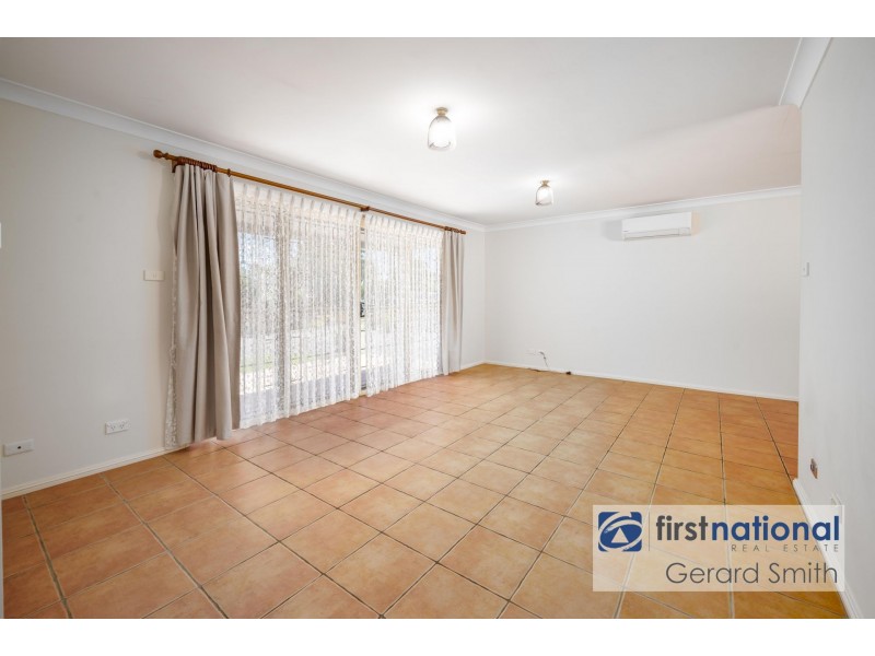 8A Leiha Pl, Tahmoor NSW 2573