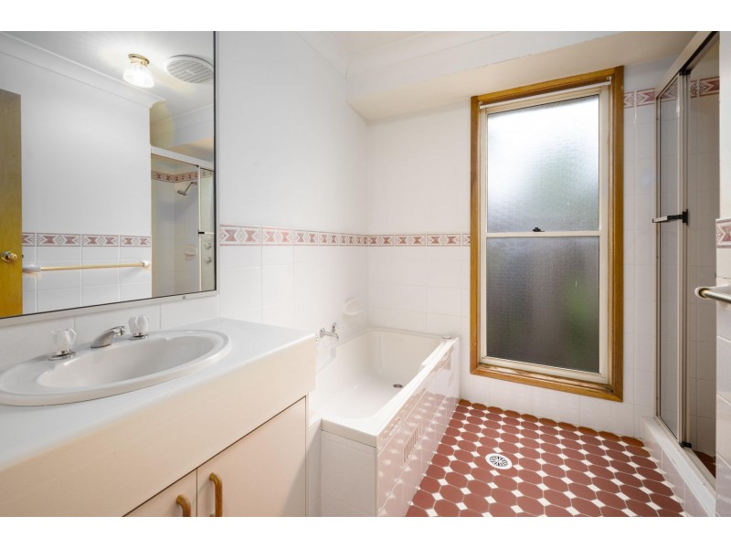 21 Milne St, Tahmoor NSW 2573