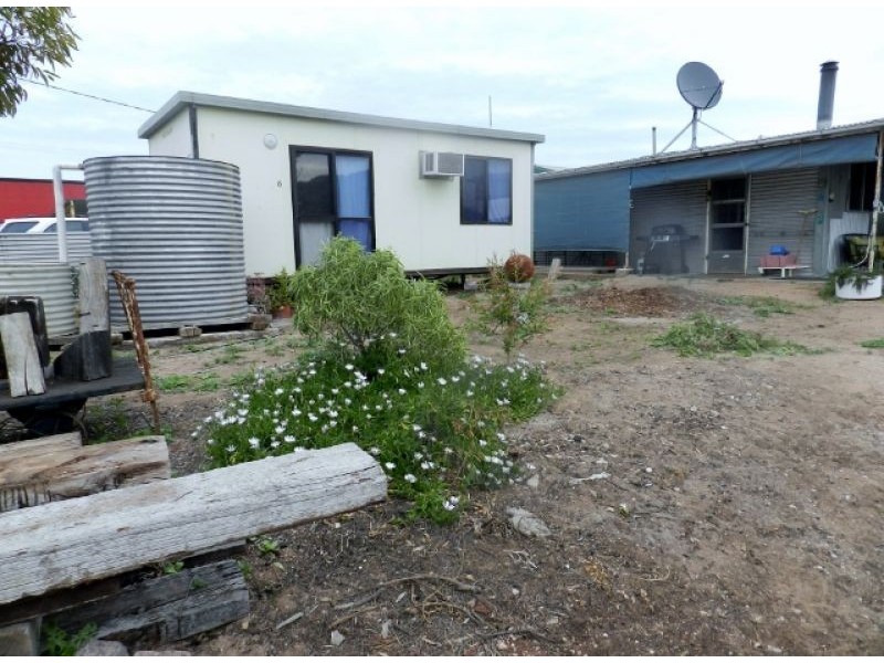 14 Main Street Haslam, Streaky Bay SA 5680