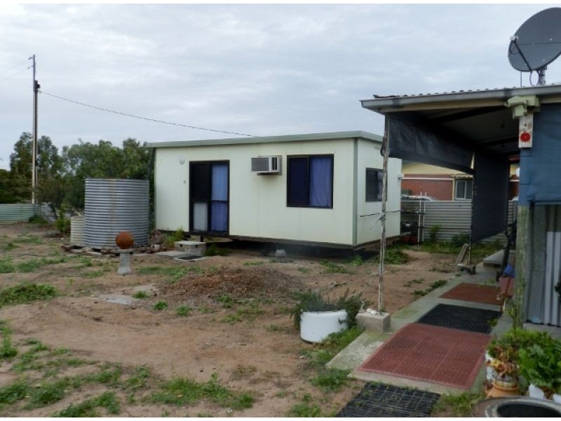 14 Main Street Haslam, Streaky Bay SA 5680