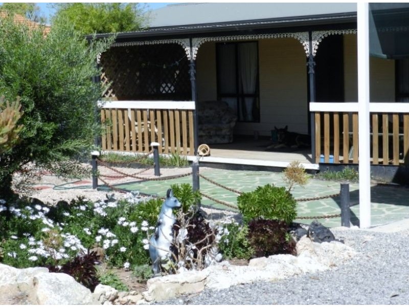 30 Elizabeth Street, Streaky Bay SA 5680