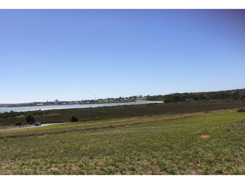 23 Oscar Williams Drive, Streaky Bay SA 5680