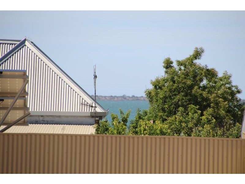 12A Wells Street, Streaky Bay SA 5680