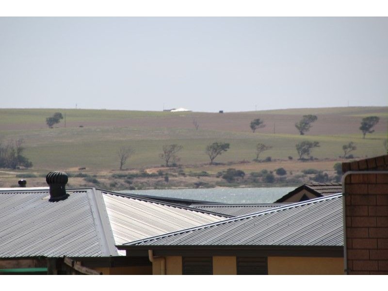12A Wells Street, Streaky Bay SA 5680
