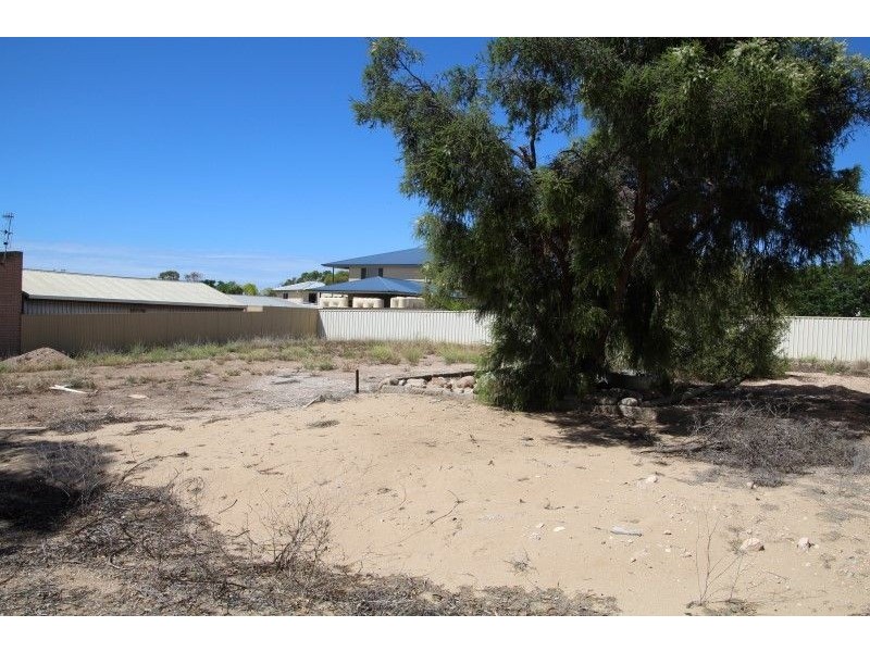 12A Wells Street, Streaky Bay SA 5680