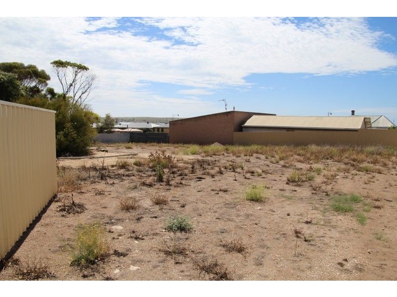12A Wells Street, Streaky Bay SA 5680