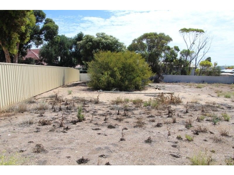 12A Wells Street, Streaky Bay SA 5680