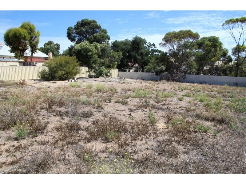 12A Wells Street, Streaky Bay SA 5680