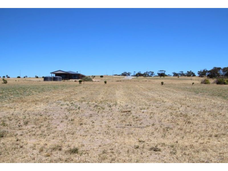 12 Oscar Williams Drive, Streaky Bay SA 5680