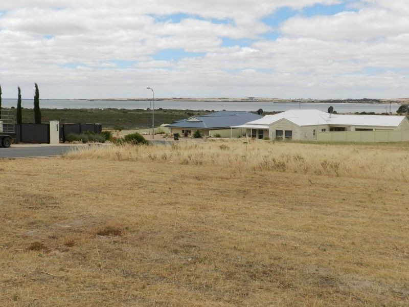 15 Herbert Edwards Drive, Streaky Bay SA 5680