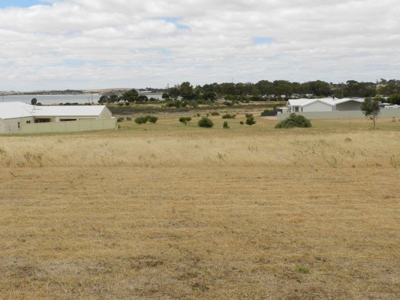 15 Herbert Edwards Drive, Streaky Bay SA 5680