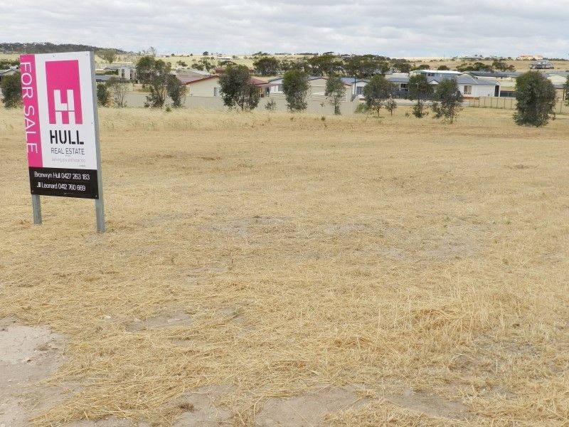 15 Herbert Edwards Drive, Streaky Bay SA 5680