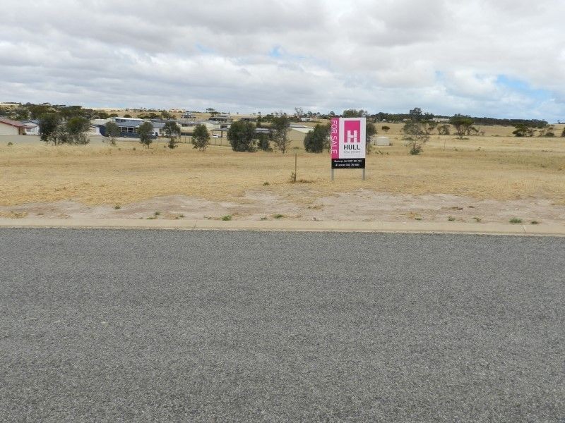 15 Herbert Edwards Drive, Streaky Bay SA 5680