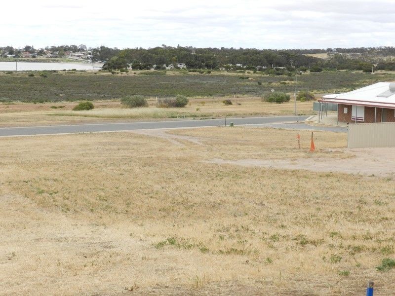 24 Oscar Williams Drive, Streaky Bay SA 5680
