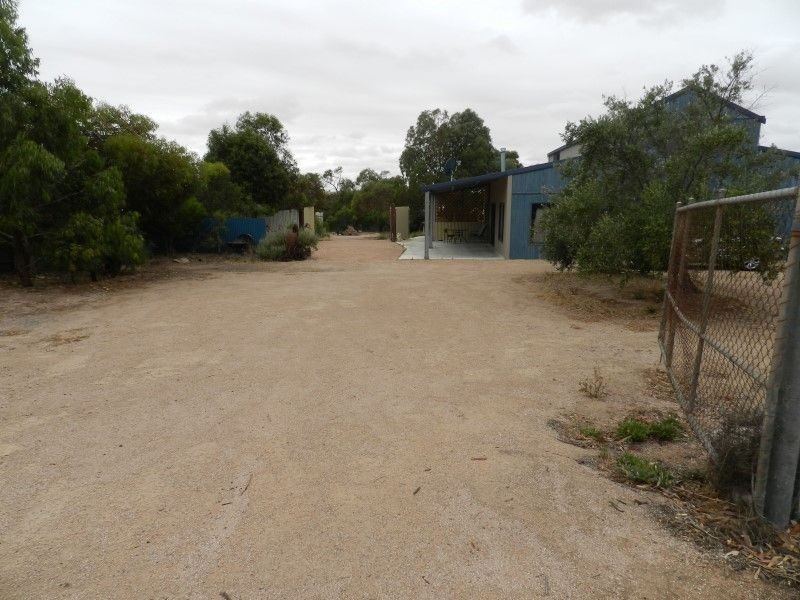 19 East Terrace, Streaky Bay SA 5680