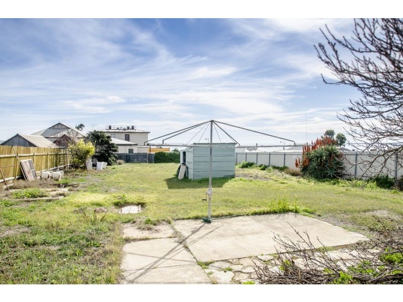36 Wells Street, Streaky Bay SA 5680