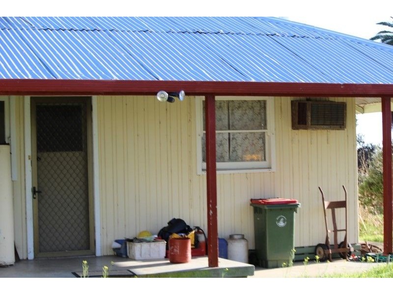 14 Gap Road Warrow, Coulta SA 5607