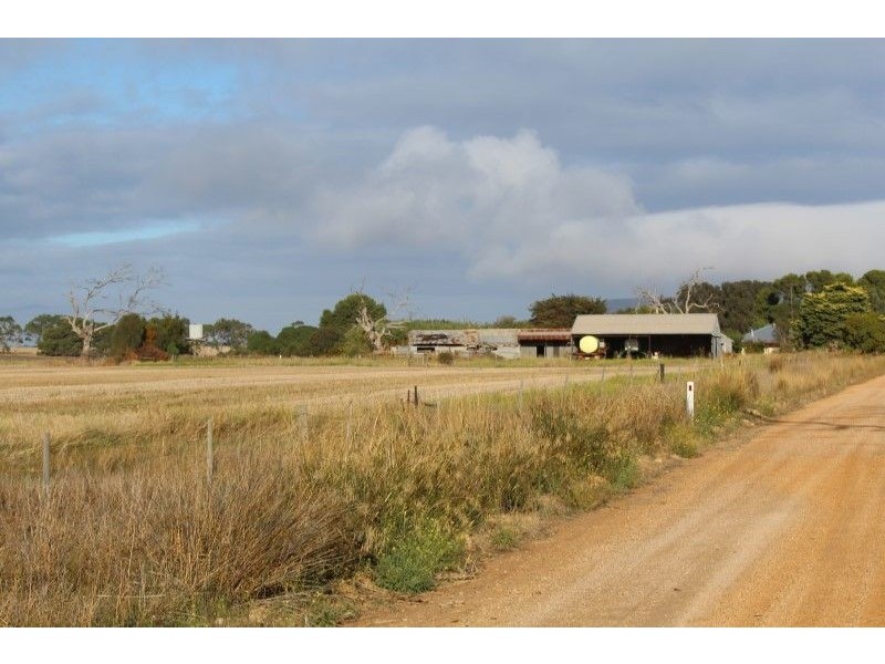 14 Gap Road Warrow, Coulta SA 5607