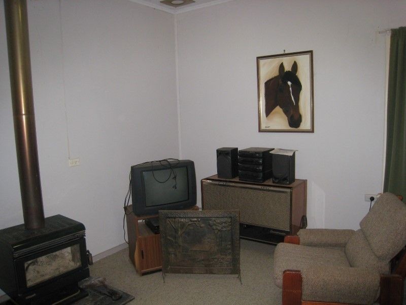 14 Gap Road Warrow, Coulta SA 5607