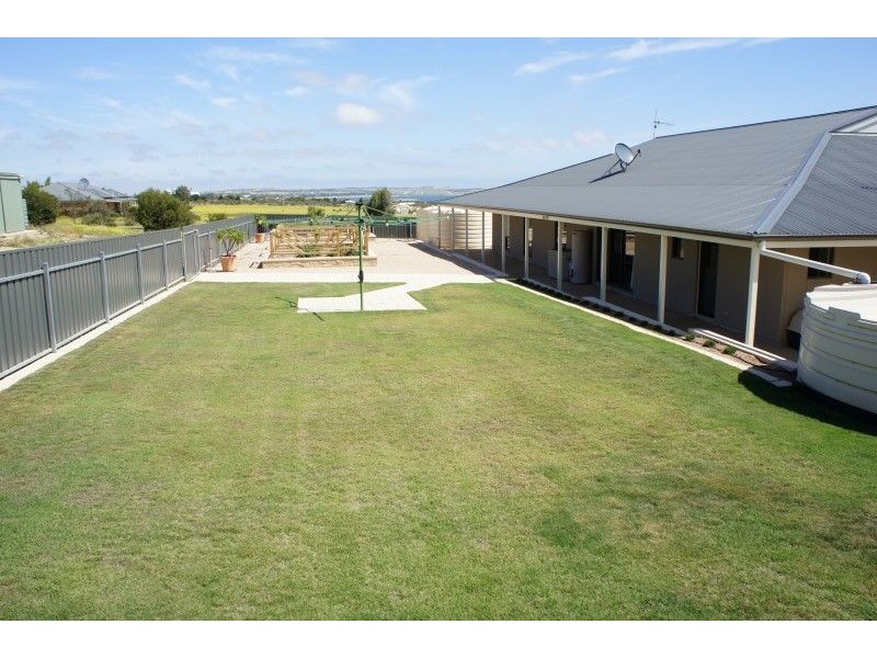 34 Fredrick Drive, Streaky Bay SA 5680