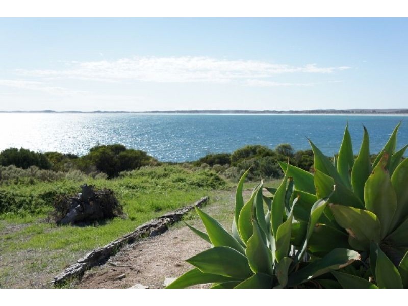12 Dunn Drive SCEALE BAY, Streaky Bay SA 5680