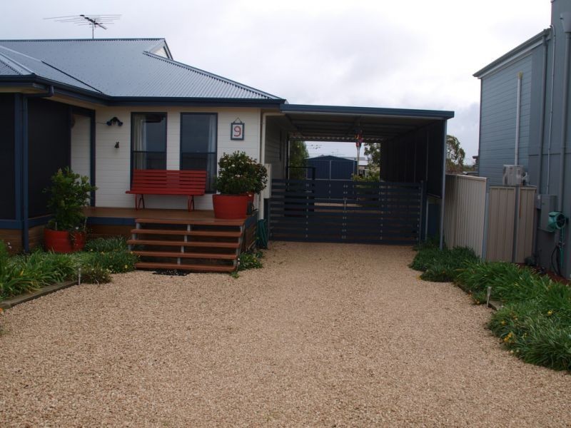 9 Lake Road, Milang SA 5256