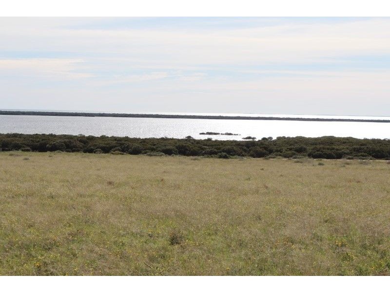 Lot 4 Cape Bauer Road, Streaky Bay SA 5680