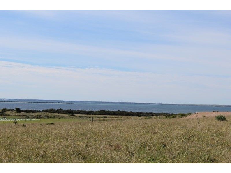 Lot 4 Cape Bauer Road, Streaky Bay SA 5680
