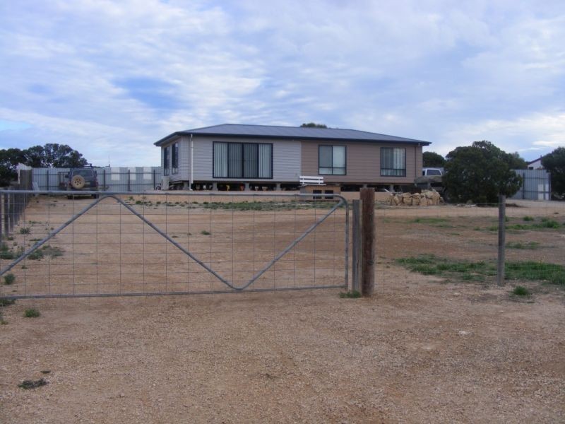 11 Calca street, Sceale Bay SA 5680