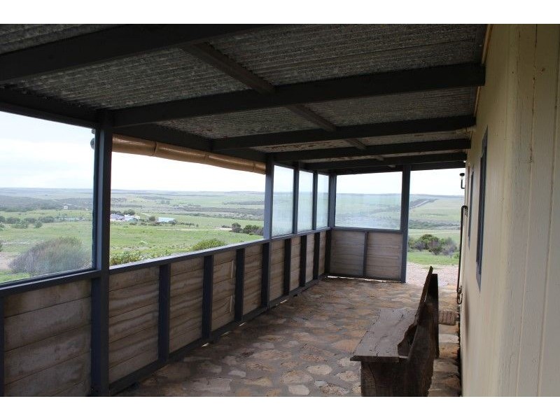 19 Spindrift Road, Elliston SA 5670