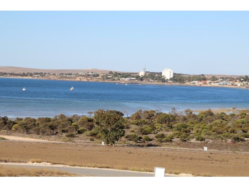 5 Loveshack Route, Streaky Bay SA 5680