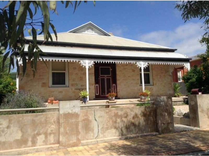 19 Alfred Tce, Streaky Bay SA 5680