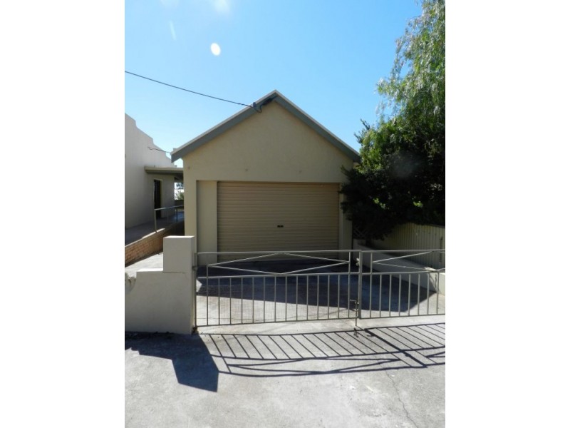 24 Wells St, Streaky Bay SA 5680