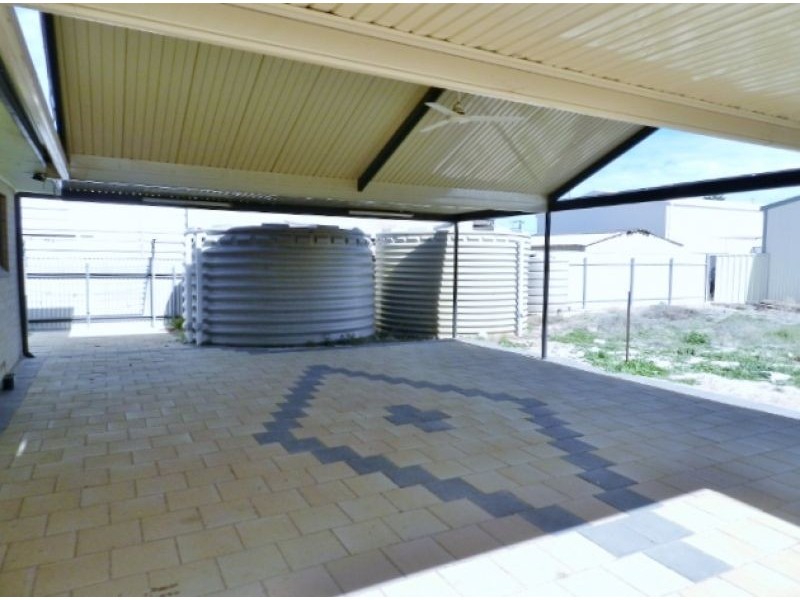 3 Denton St, Smoky Bay SA 5680