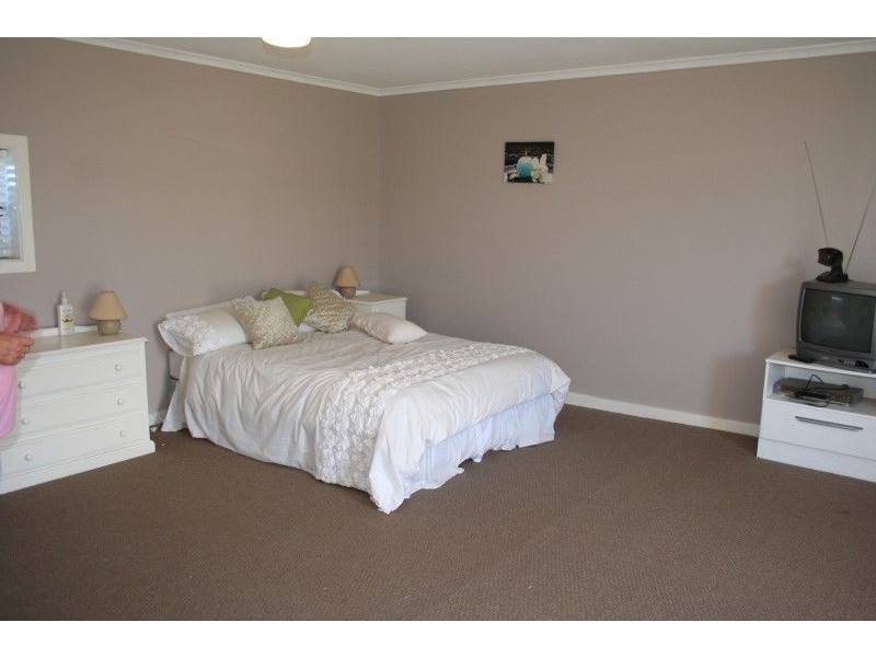 46 Centenary Rd, Streaky Bay SA 5680
