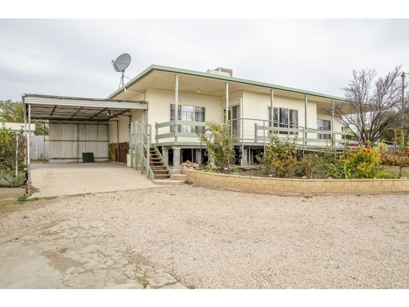 8 Philip Street, Streaky Bay SA 5680