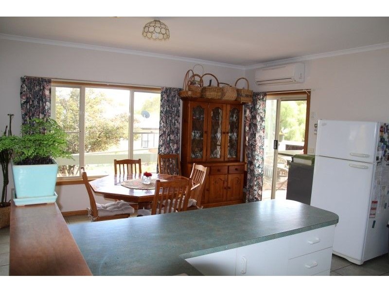 8 Philip Street, Streaky Bay SA 5680