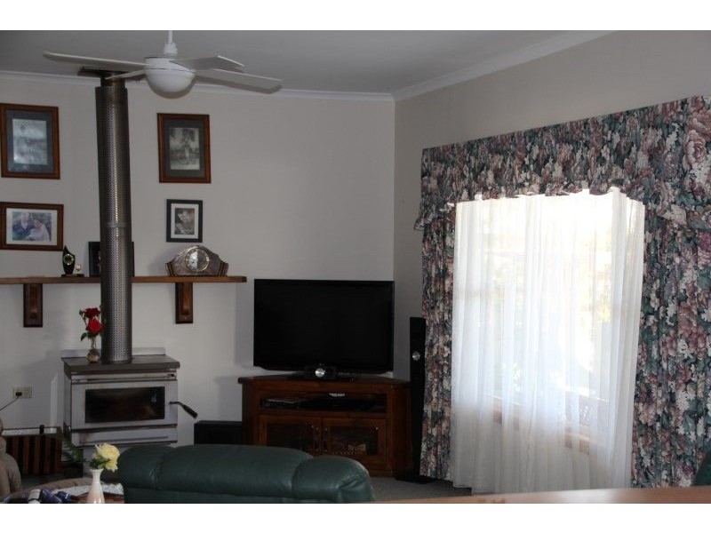 8 Philip Street, Streaky Bay SA 5680
