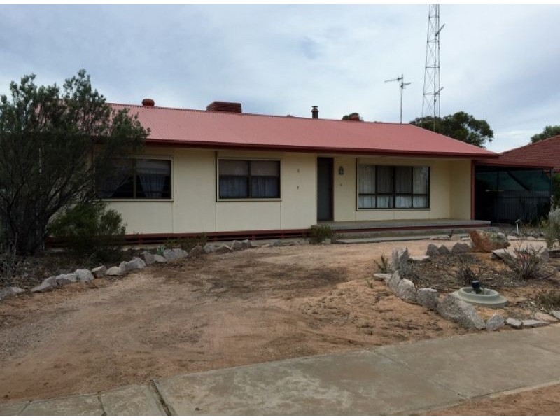 19 Ballantyne Street, Wudinna SA 5652