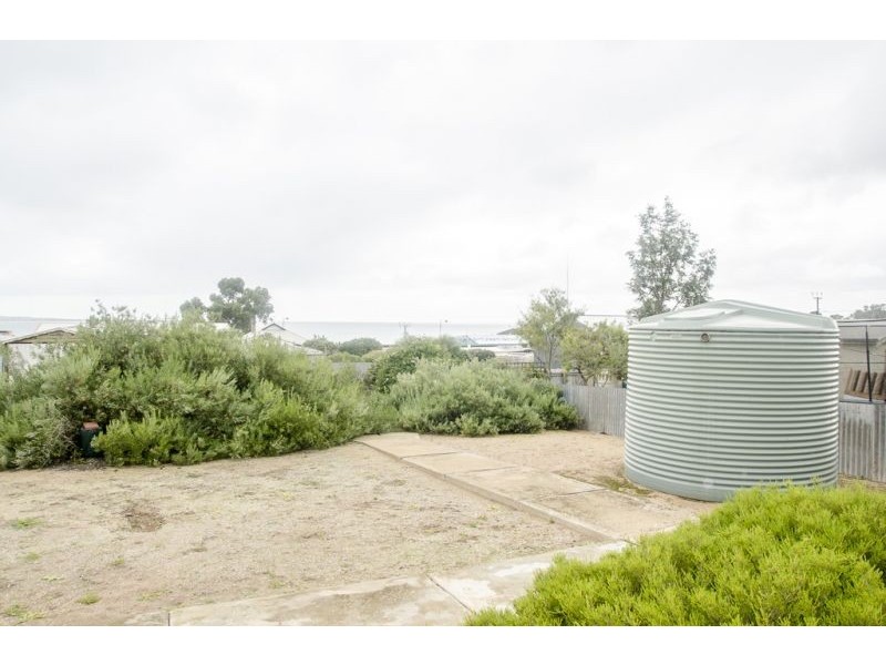 28 WELLS STREET, Streaky Bay SA 5680