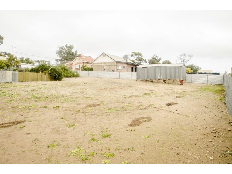28 WELLS STREET, Streaky Bay SA 5680