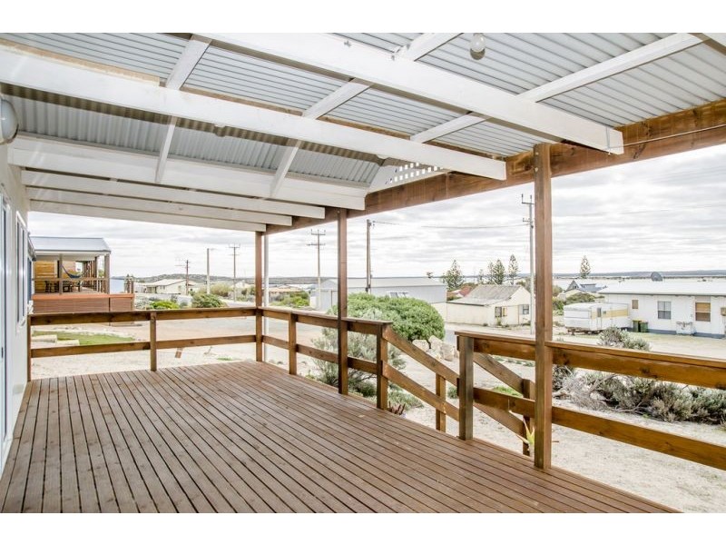 7 English Street, Venus Bay SA 5607