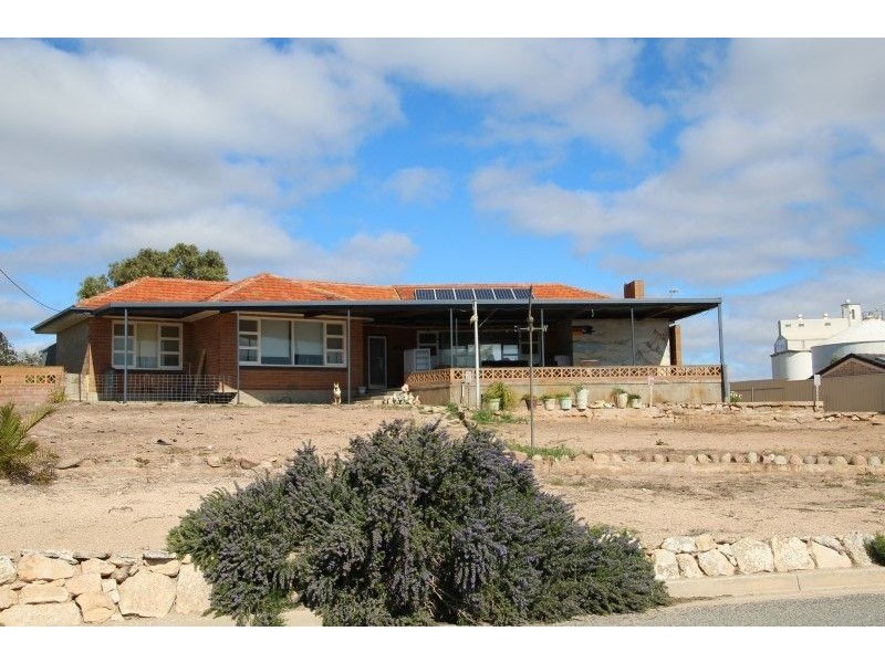 20 Flinders Drive, Streaky Bay SA 5680
