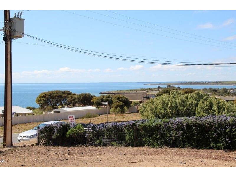 20 Flinders Drive, Streaky Bay SA 5680