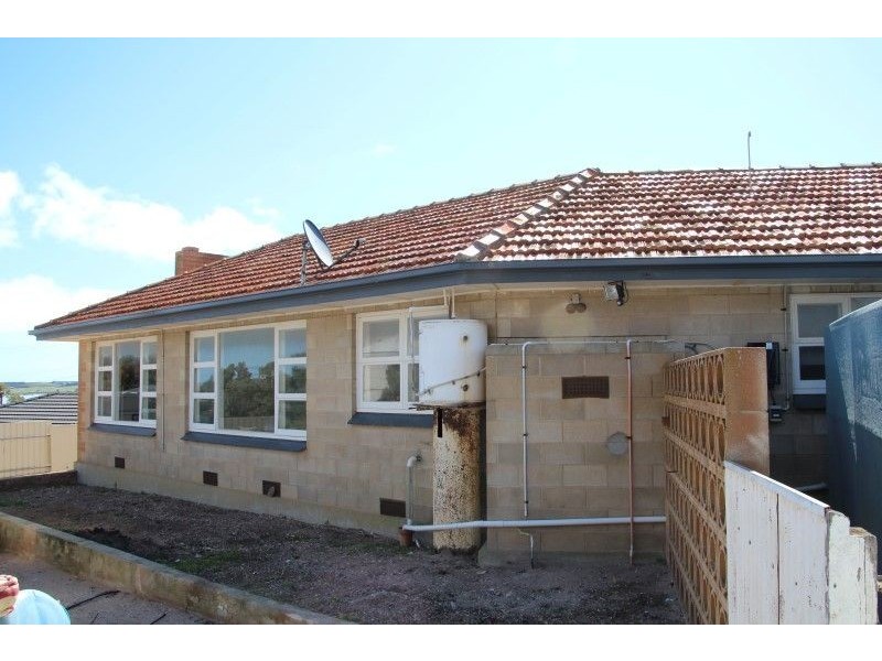 20 Flinders Drive, Streaky Bay SA 5680